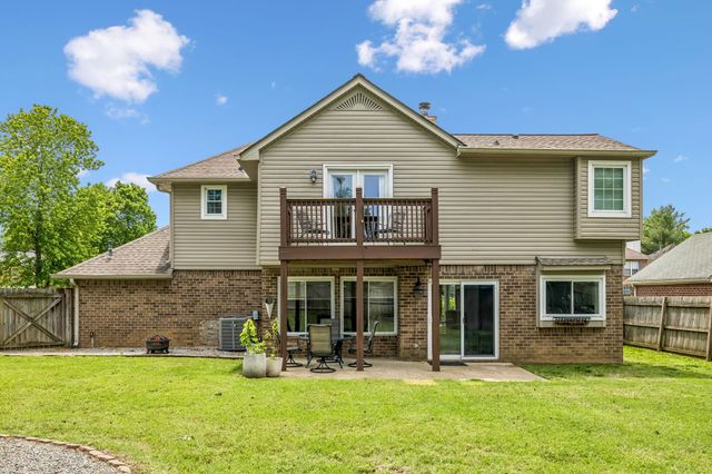 526 Creek Pt, Mount Juliet, TN 37122