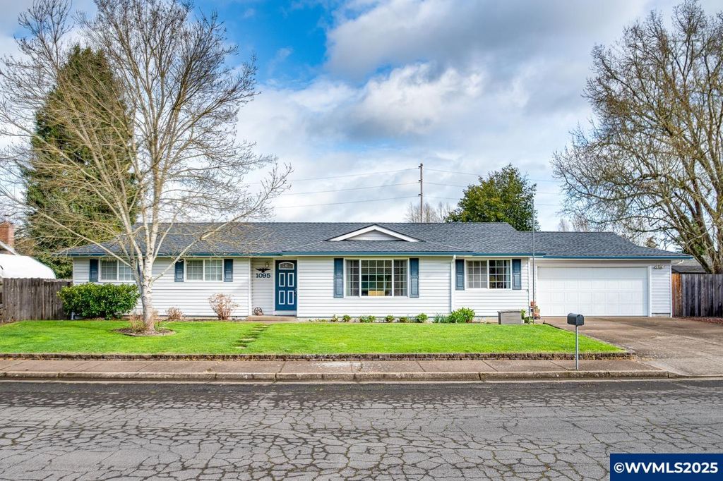 1095 33rd Av SW, Albany, OR 97321