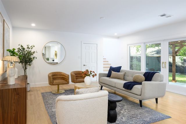 6021 Northwood Road, Dallas, TX 75225