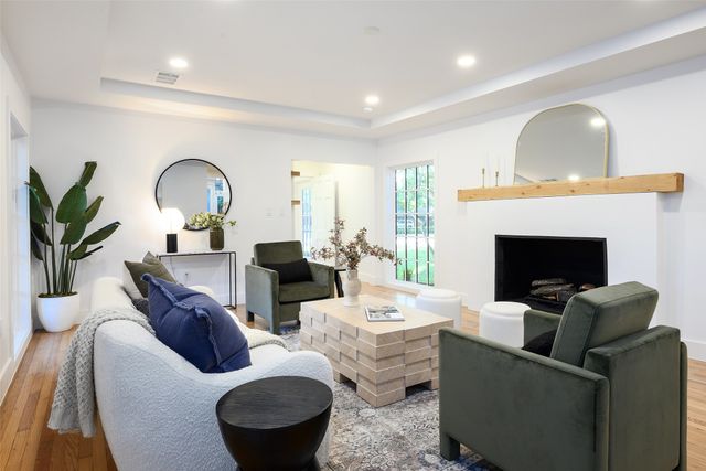 6021 Northwood Road, Dallas, TX 75225