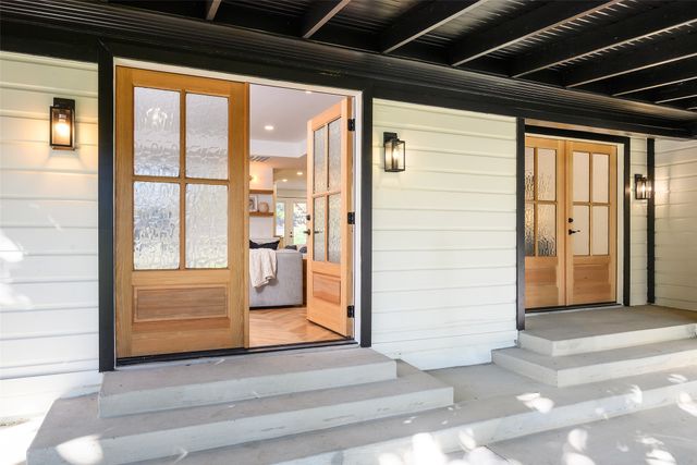 6021 Northwood Road, Dallas, TX 75225