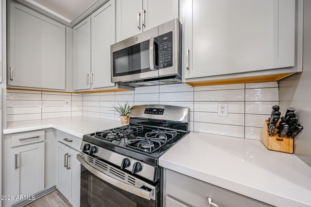 779 E BEAUCHAMP Drive 101, Gilbert, AZ 85297