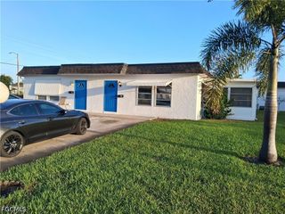 58 Tangerine CT, Lehigh Acres, FL 33936