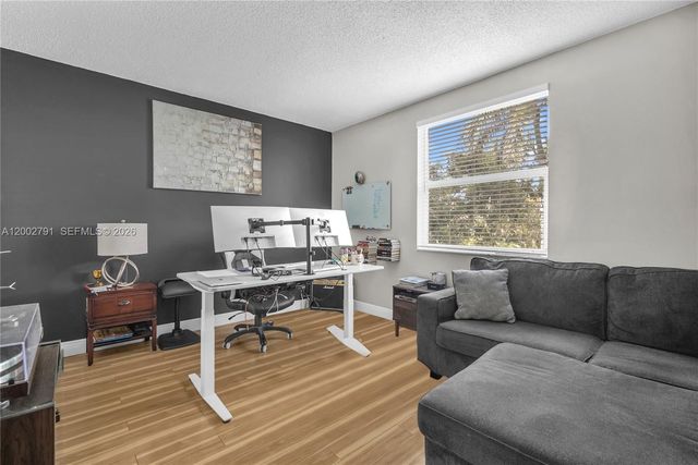 17125 N Bay Road 3204, Sunny Isles Beach, FL 33160