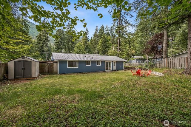 16820 426th Avenue SE, North Bend, WA 98045