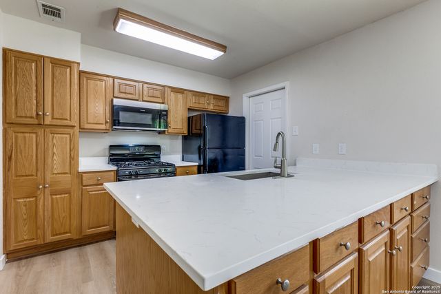7342 Meadow Breeze, San Antonio, TX 78227
