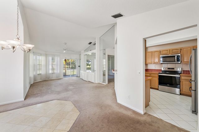 802 Muirfield Court 802a, Jupiter, FL 33458