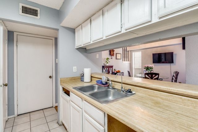 9617 Walnut Street 4108, Dallas, TX 75243