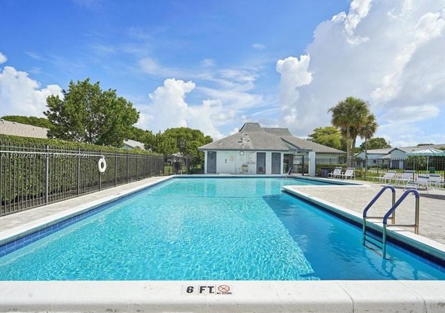 8019 NW 100th Dr, Tamarac, FL 33321