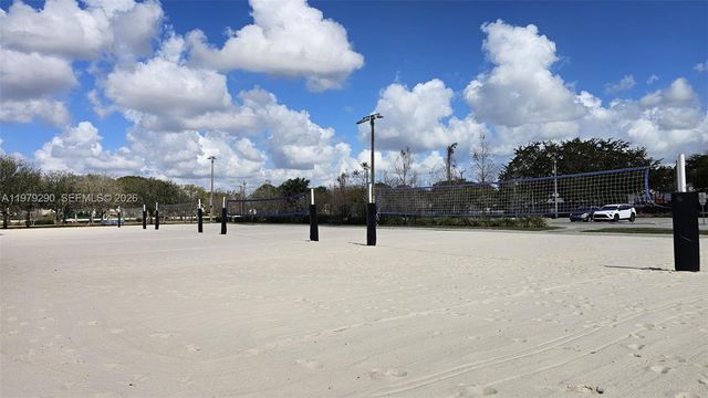 8019 NW 100th Dr, Tamarac, FL 33321