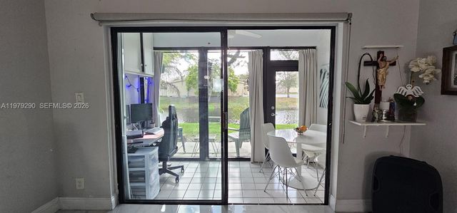 8019 NW 100th Dr, Tamarac, FL 33321