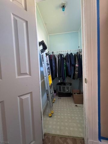 317 Dietz St, Roselle Boro, NJ 07203