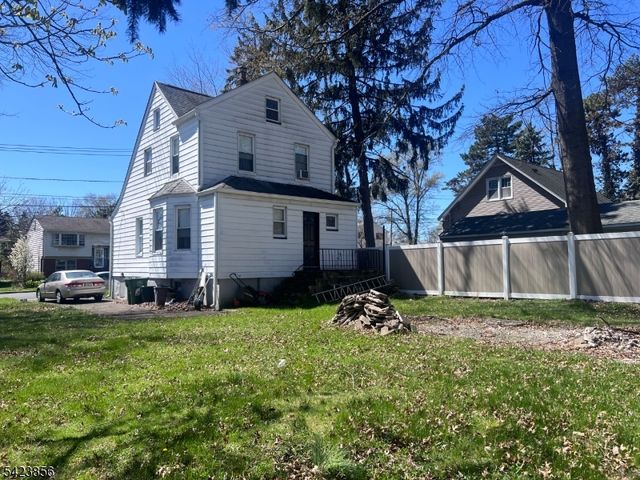 317 Dietz St, Roselle Boro, NJ 07203