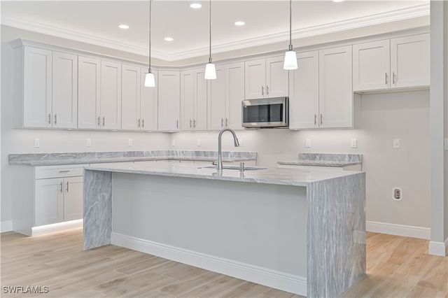 1912 NW 24th TER, Cape Coral, FL 33993