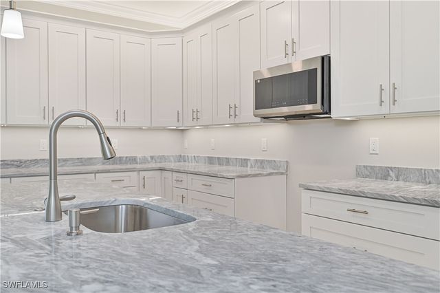 1912 NW 24th TER, Cape Coral, FL 33993