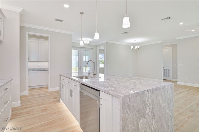 1912 NW 24th TER, Cape Coral, FL 33993