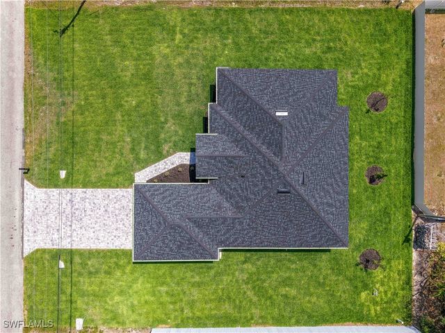 1912 NW 24th TER, Cape Coral, FL 33993