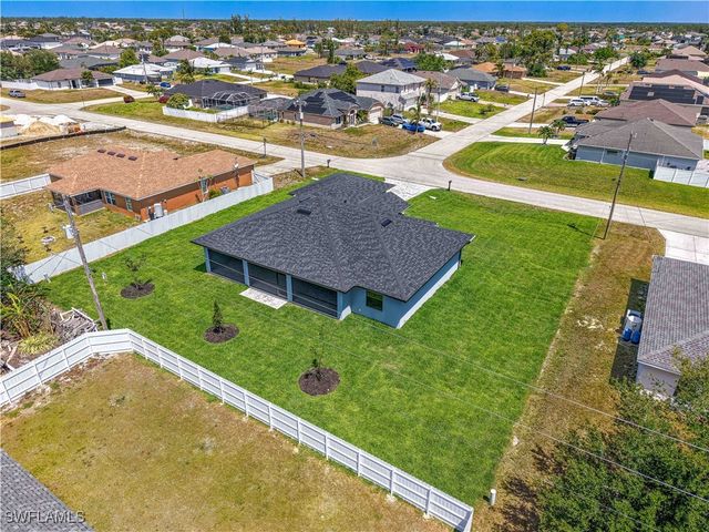 1912 NW 24th TER, Cape Coral, FL 33993