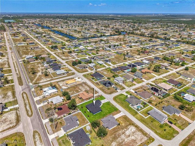 1912 NW 24th TER, Cape Coral, FL 33993