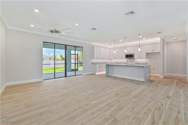 1912 NW 24th TER, Cape Coral, FL 33993