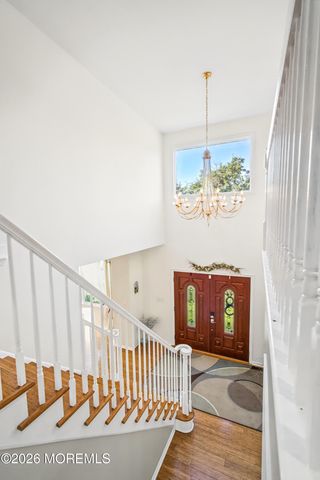 11 Camelot Drive, Monroe, NJ 08831