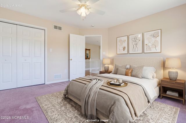 11 Camelot Drive, Monroe, NJ 08831