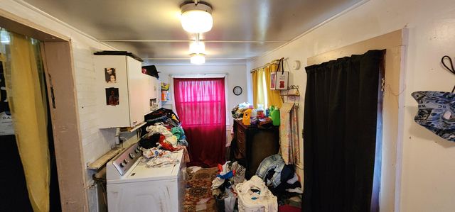 1218 6th ST, Roanoke, VA 24013