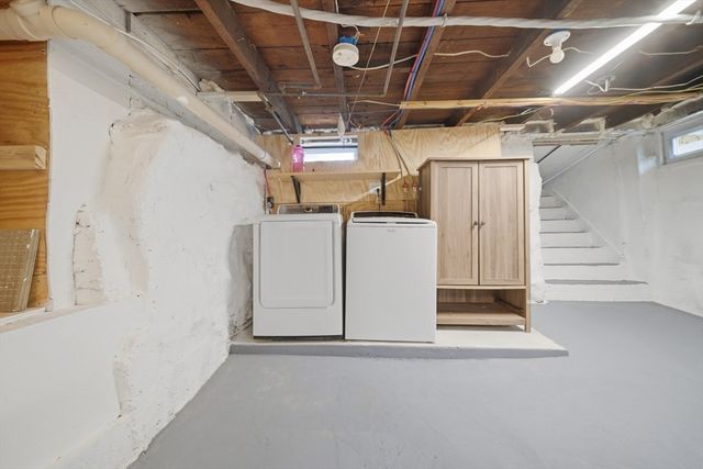 7 Pine St, Stoneham, MA 02180