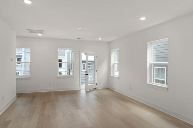 550 Markham St Unit 19, Nashville, TN 37214