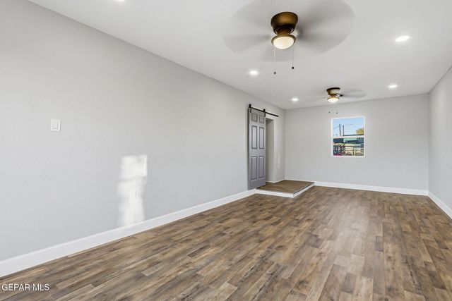 6716 ESTEBAN Lane, El Paso, TX 79905