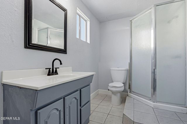 6716 ESTEBAN Lane, El Paso, TX 79905