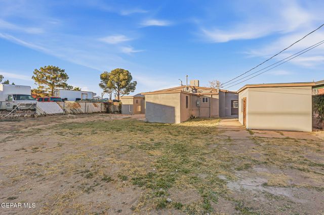 6716 ESTEBAN Lane, El Paso, TX 79905