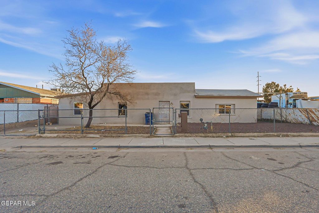 6716 ESTEBAN Lane, El Paso, TX 79905