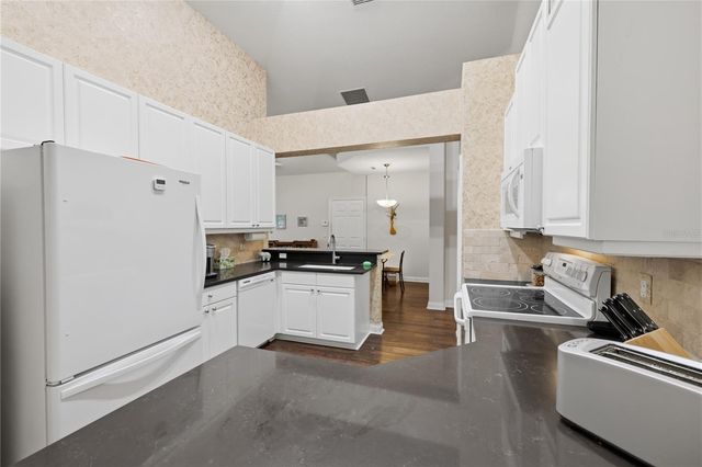 1232 VALLEY CREEK RUN, Winter Park, FL 32792