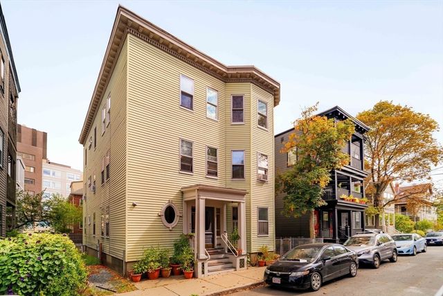 17 Marie Avenue 3, Cambridge, MA 02139