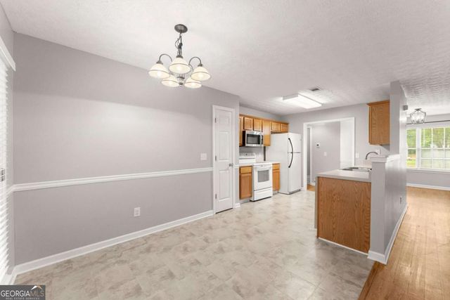 216 Cane Avenue SE, Social Circle, GA 30025