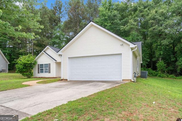 216 Cane Avenue SE, Social Circle, GA 30025