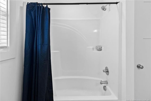 198 Peeler Circle, Raeford, NC 28376