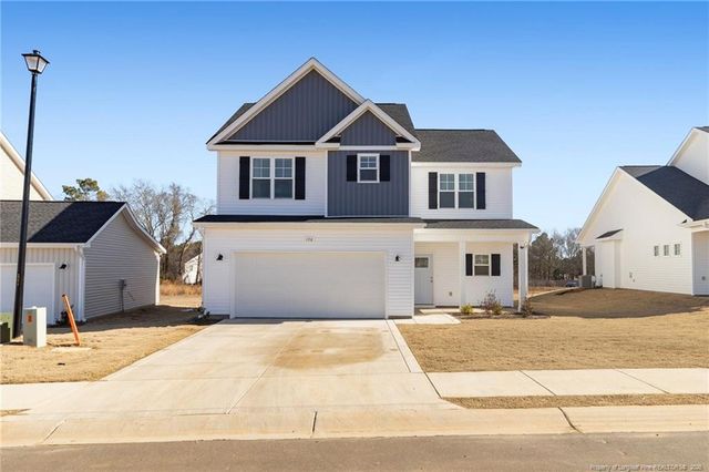 198 Peeler Circle, Raeford, NC 28376