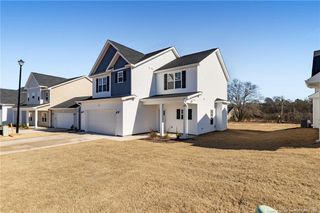 198 Peeler Circle, Raeford, NC 28376