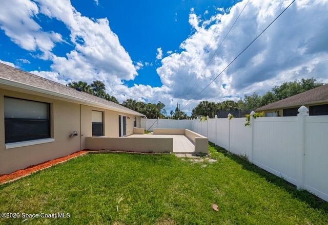 1710 Mahogany Court NW, Palm Bay, FL 32907