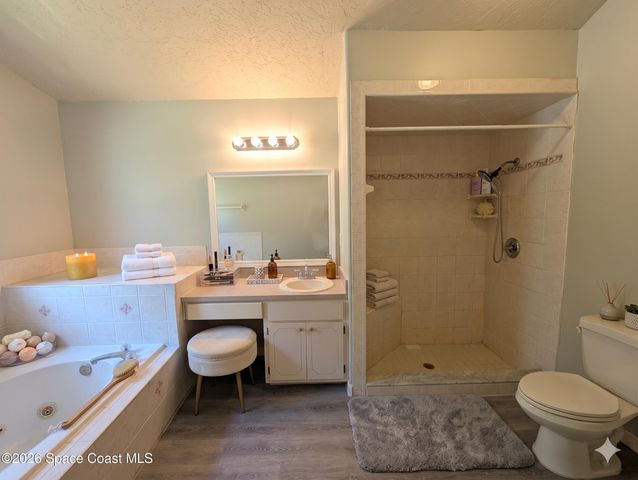 1710 Mahogany Court NW, Palm Bay, FL 32907