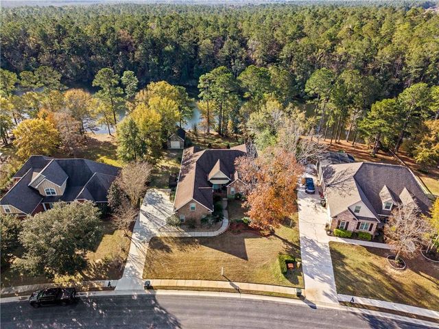 7864 Lake Boulevard, Daphne, AL 36527