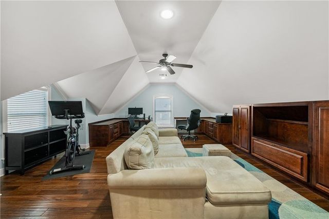 7864 Lake Boulevard, Daphne, AL 36527