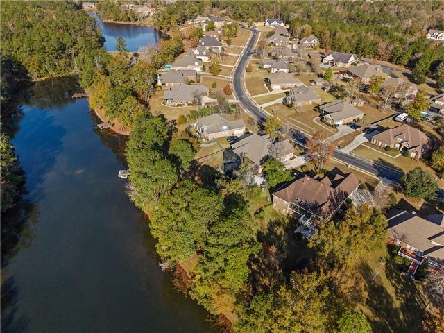 7864 Lake Boulevard, Daphne, AL 36527