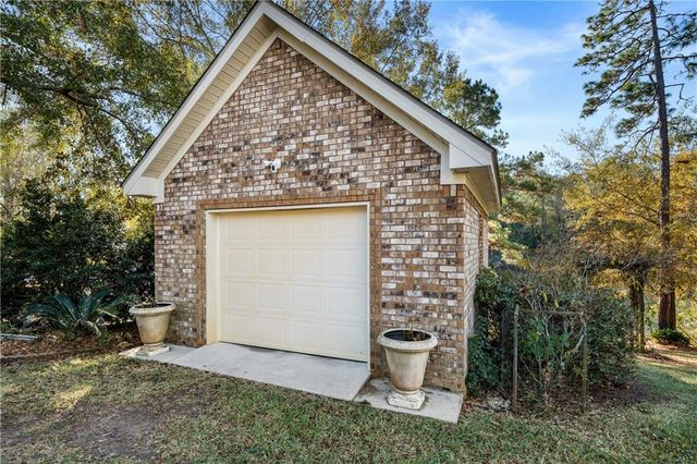 7864 Lake Boulevard, Daphne, AL 36527