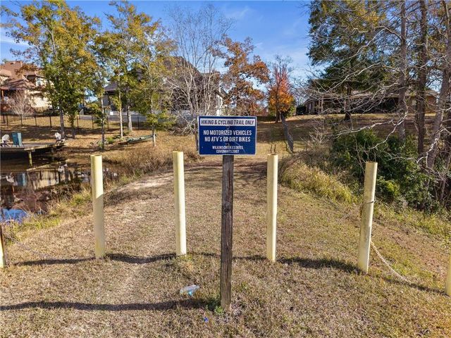 7864 Lake Boulevard, Daphne, AL 36527