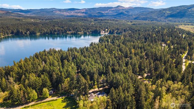 17943 Clear Lake Boulevard SE, Yelm, WA 98597