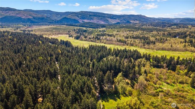 17943 Clear Lake Boulevard SE, Yelm, WA 98597