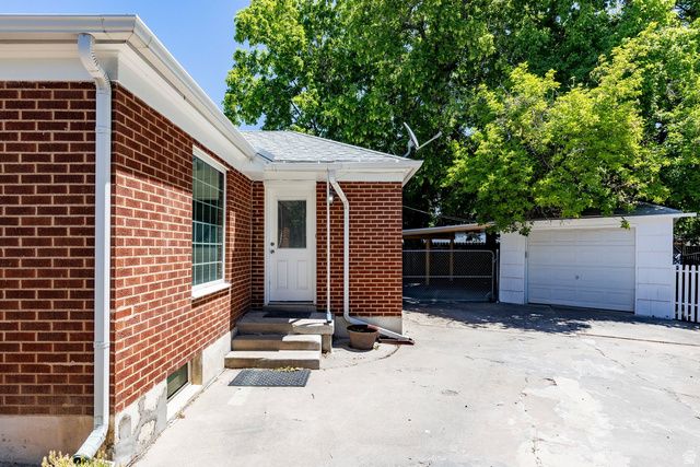 2173 S NOWELL CIR, Salt Lake City, UT 84115